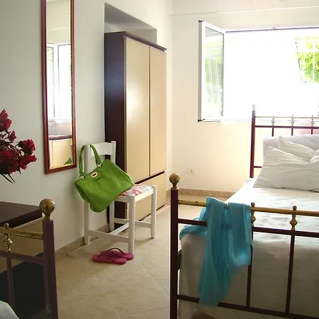 Le Dimore Di Chiara 임페리아