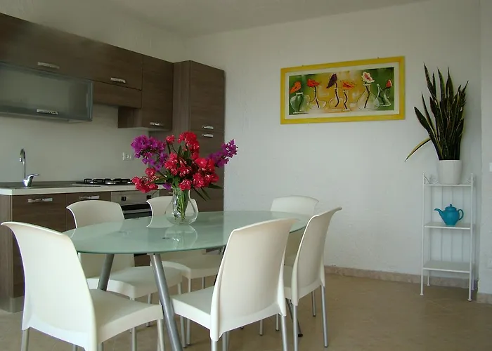 Le Dimore Di Chiara Lägenhet *